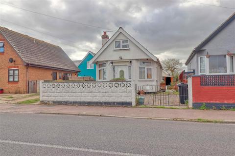 1 bedroom bungalow for sale, Jaywick CO15