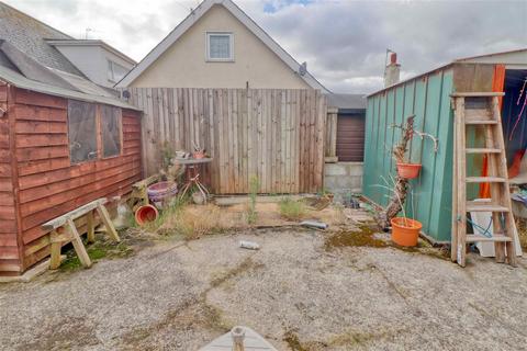 1 bedroom bungalow for sale, Jaywick CO15