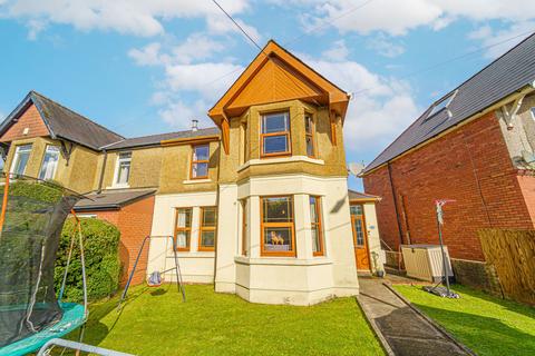 3 bedroom semi-detached house for sale, Victoria Road, Abersychan, NP4