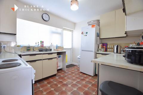 2 bedroom ground floor maisonette for sale, Arnold Court, Arnold Road, Clacton-on-Sea