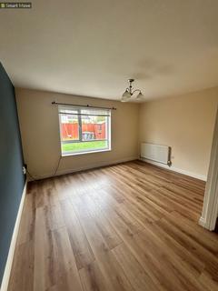 3 bedroom terraced house to rent, Crabtree, Peterborough, Cambridgeshire. PE4 7EG