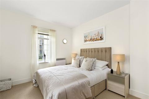 1 bedroom mews to rent, Castlereagh Street, London W1H