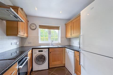 3 bedroom end of terrace house for sale, Harebell Road, Red Lodge