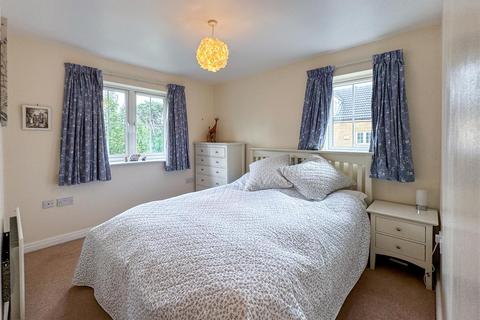 3 bedroom end of terrace house for sale, Harebell Road, Red Lodge