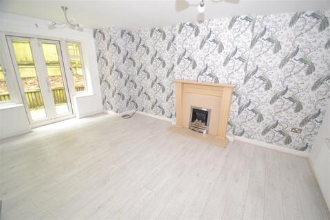 4 bedroom detached house for sale, Upper Fawth Close, Queensbury, Bradford