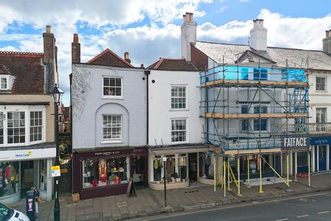 High Street, Lymington, SO41