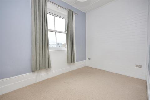 2 bedroom flat for sale, The Avenue, Eastbourne