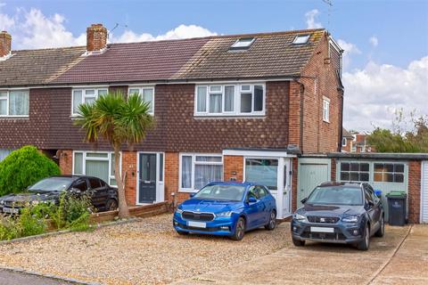 4 bedroom end of terrace house for sale, Southdownview Road, Worthing