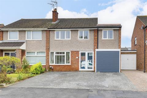 5 bedroom semi-detached house for sale, Fairway, Keyworth NG12