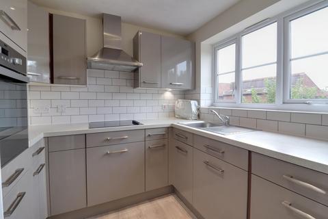 2 bedroom apartment for sale, Pound Avenue, Stevenage SG1