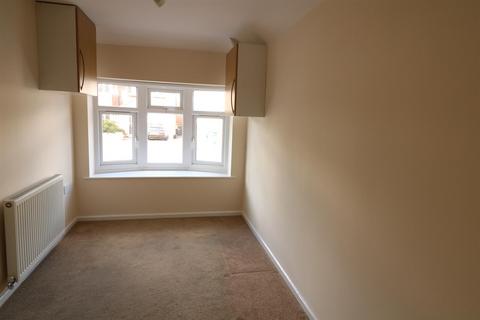 3 bedroom house to rent, Edwards Road, Sutton Coldfield B75