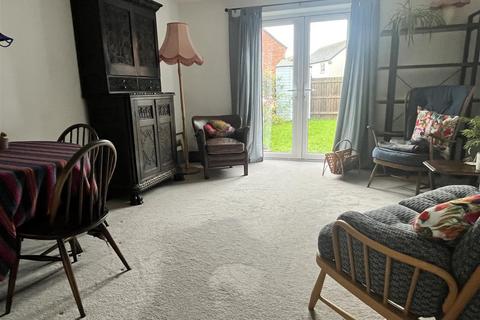 2 bedroom semi-detached house to rent, Burton Way, Fleckney, Leicester