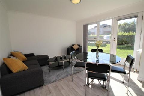 2 bedroom apartment to rent, 1 Blanefield Gardens, Glasgow G13