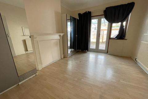 5 bedroom house to rent, Chamberlayne Road, Kensal Rise, NW10