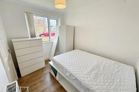 32 Ashdown Avenue, Durham, DH1 1DD