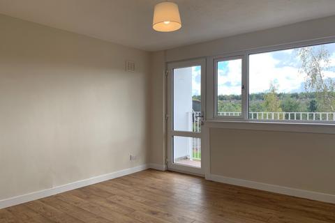 2 bedroom flat to rent, 22, Southhouse Crescent, Edinburgh, EH17 8DL