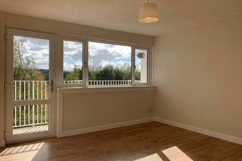 2 bedroom flat to rent, 22, Southhouse Crescent, Edinburgh, EH17 8DL