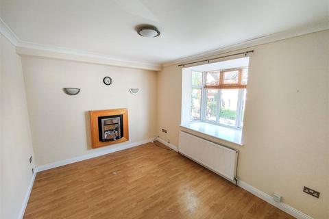 2 bedroom apartment to rent, Earlsdon Street, Coventry