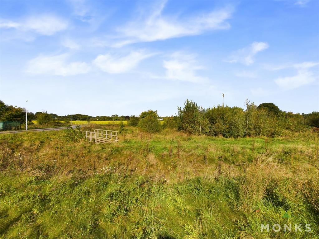 CAM01348 G0-PR0511-STILL004.jpg