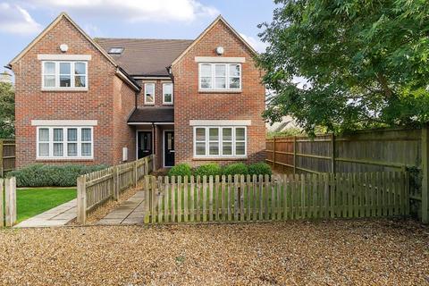 3 bedroom semi-detached house for sale, Woodstock Road,  Witney,  OX28