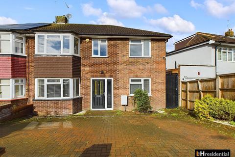 4 bedroom semi-detached house for sale, Lullington Garth, Borehamwood WD6