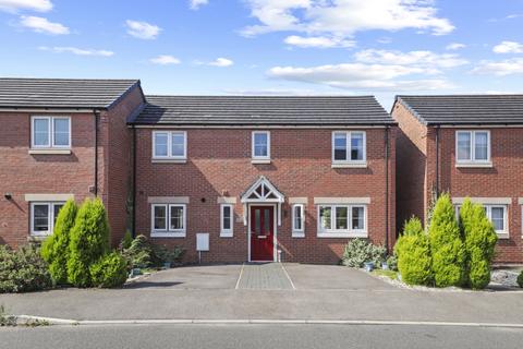 3 bedroom semi-detached house for sale, Well Spring Close, Wellingborough NN9