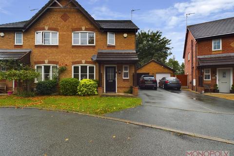 3 bedroom semi-detached house for sale, Top Farm Road, Wrexham