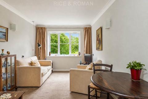 1 bedroom retirement property for sale, Monument Hill, Weybridge KT13