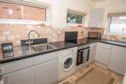 19 Belle Walk, Birmingham, B13 9DE