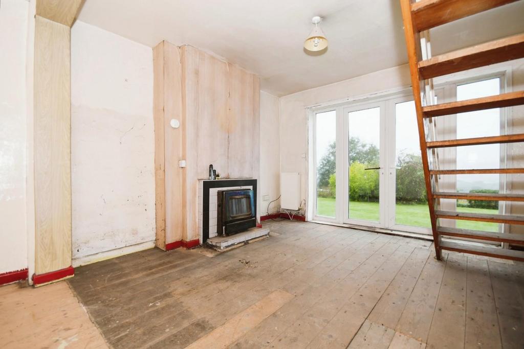 Rutland Terrace, Barlow, Dronfield... 3 bed terraced house for sale £160,000