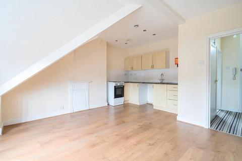 1 bedroom flat for sale, Temple Street,  Llandrindod Wells,  LD1