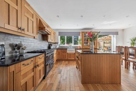 17 Thorney Lane South, Iver, SL0 9AD