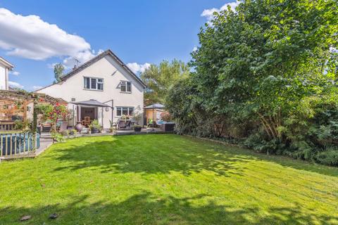 17 Thorney Lane South, Iver, SL0 9AD