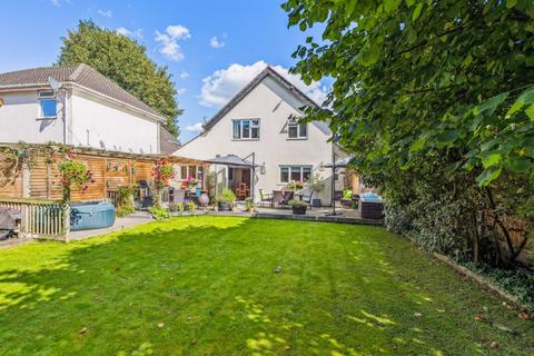 17 Thorney Lane South, Iver, SL0 9AD