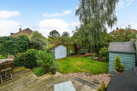 3 bedroom end of terrace house for sale, Churchmead Close, Lavant