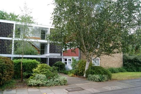 2 bedroom flat to rent, Parkleys, Richmond, TW10