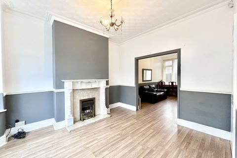 3 bedroom terraced house for sale, Field Bank Grove, Manchester M19