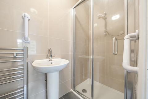 6 Kings Orchard, London, SE9 5TJ