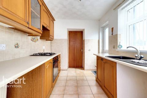 3 bedroom terraced house for sale, Gething Terrace, Pontypool