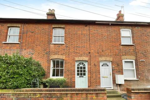 2 bedroom cottage to rent, Florence Street, Hitchin, SG5