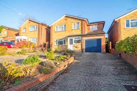 5 bedroom detached house for sale, Frogmore Lane, Lovedean, PO8 9QL