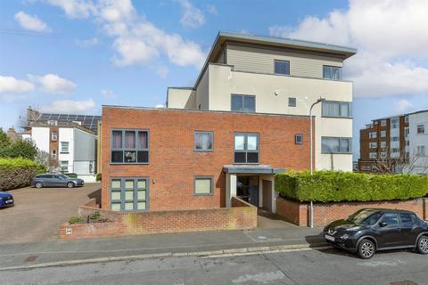 2 bedroom ground floor flat for sale, Beresford Gardens, Cliftonville, Margate, Kent