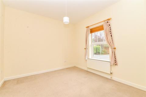 2 bedroom apartment for sale, Burwood House, 22 Avenue Road, New Milton, Hampshire, BH25