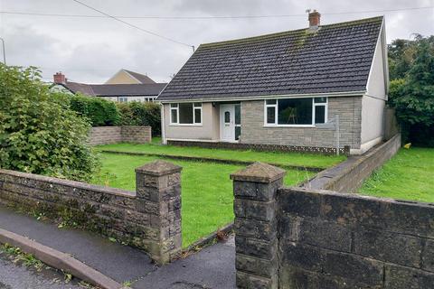 2 bedroom bungalow to rent, Factory Road, Pembrey,