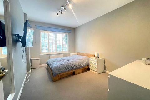 2 bedroom apartment to rent, Hillfield Avenue, London, N8