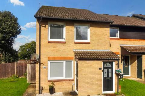 1 bedroom maisonette for sale, Sissinghurst Close, Crawley RH10