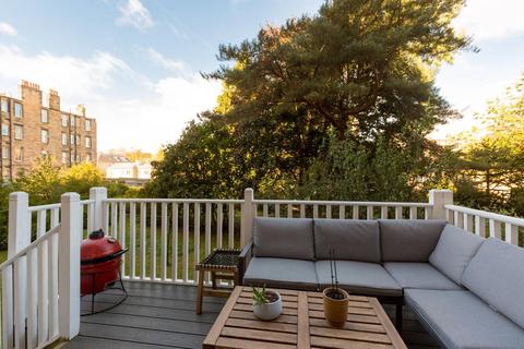 68 Strathearn Road, Edinburgh, EH9 2AF