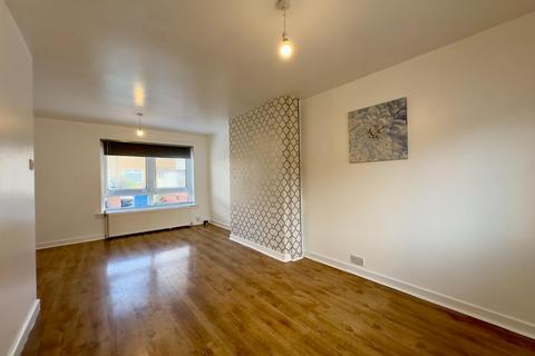 2 bedroom terraced house to rent, Netherplace Crescent, Newton Mearns, Glasgow, G77