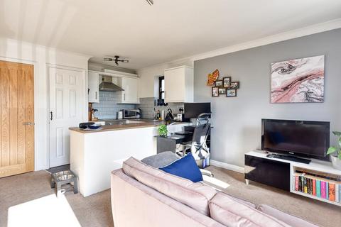 1 bedroom flat for sale, Douglas Avenue, Carlton, Nottingham