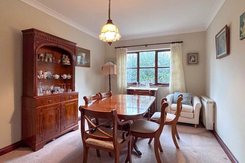 1 Pen Y Bryn, Llangammarch Wells, LD4 4BW